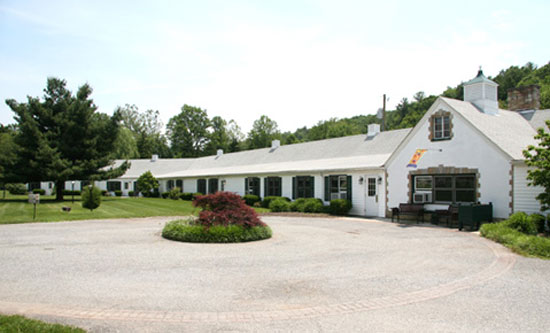 Highland House | Virginia | Assisted Living, Long-Term Care