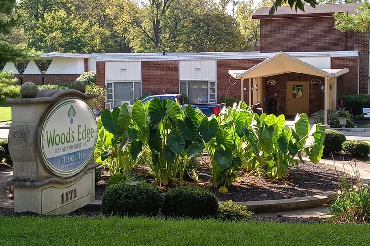 Woods Edge Rehab and Nursing OH Short & LongTerm Care